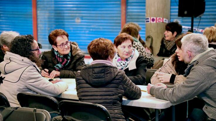 125 personas han participado en las sesiones participativas sobre el futuro de la Plaza del Mercado de Ermua