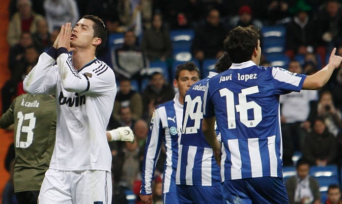 Cristiano Ronaldo se lamenta de una ocasión fallada ante el Espanyol