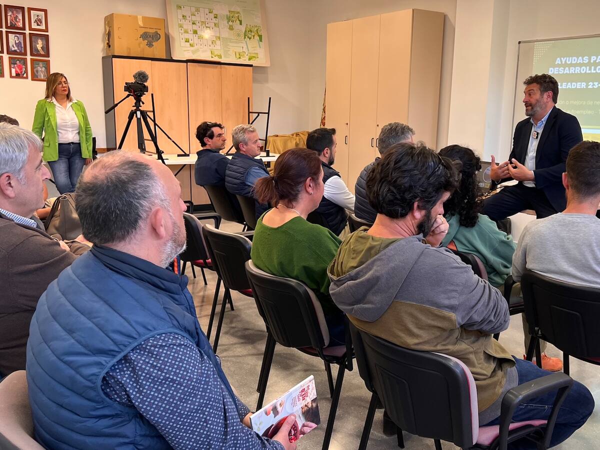 Las ayudas LEADER impulsarán el empleo y los negocios en el medio rural ilicitano con más de 2 millones de euros