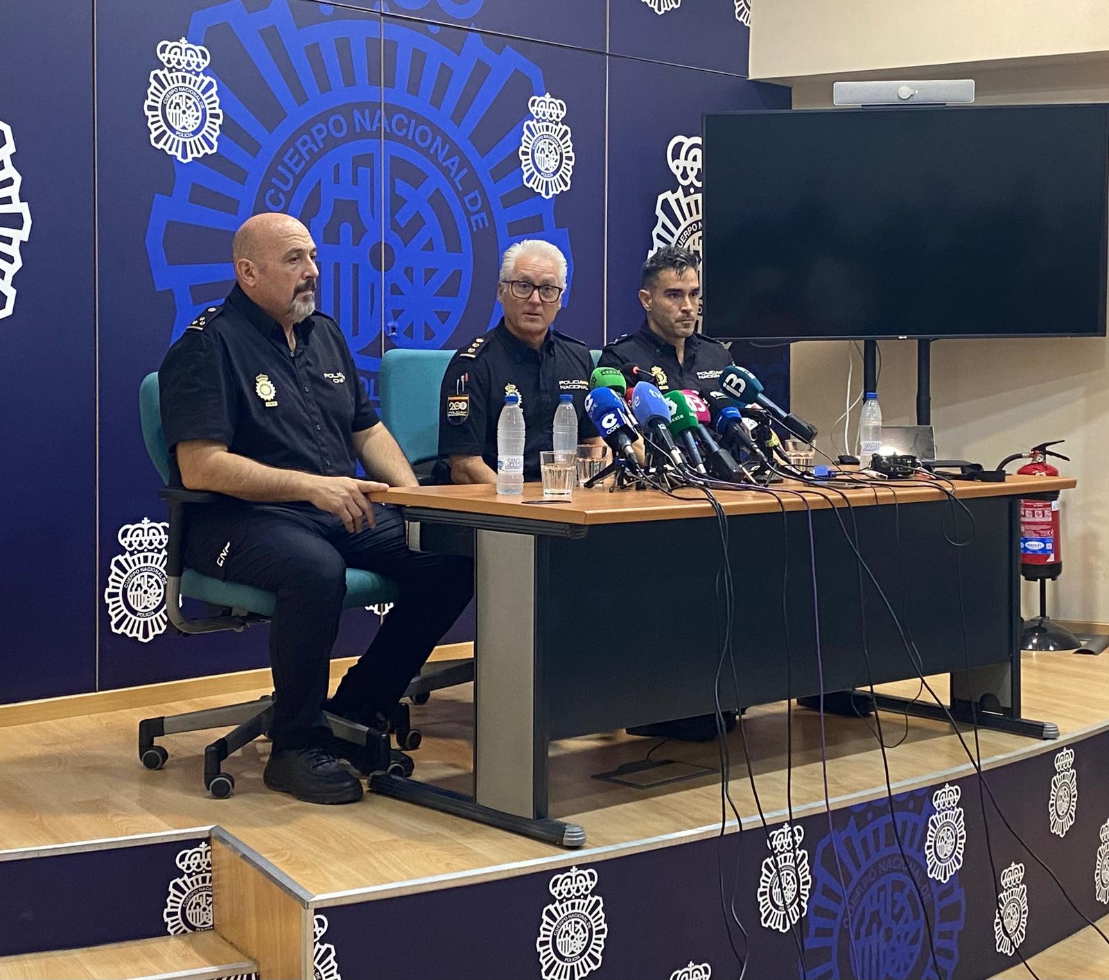 Rueda de prensa de la Policía Nacional de Baleares sobre la desaparición de la joven argentina de 24 años Agostina Rubini en Palma