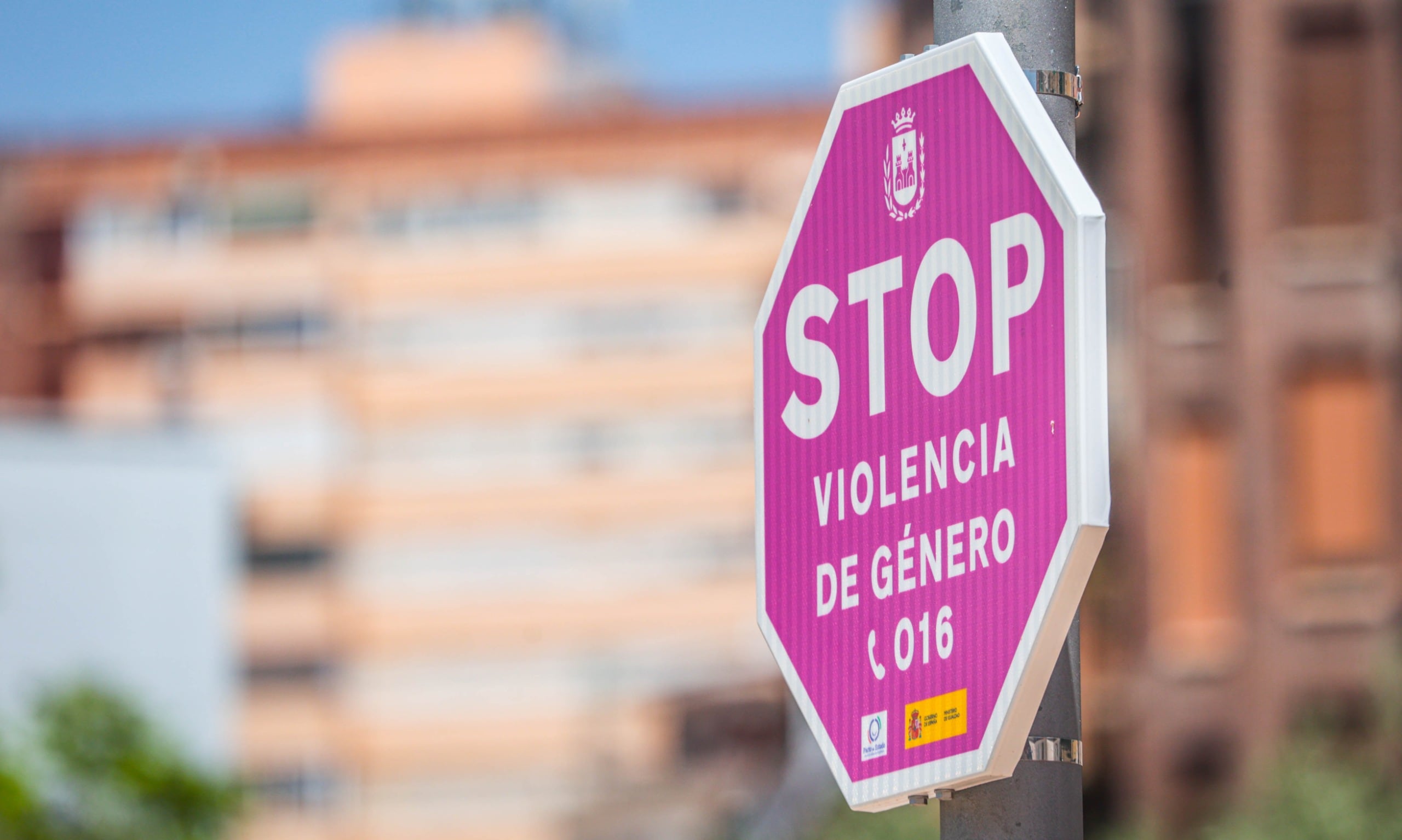 016, el teléfono contra la violencia de género