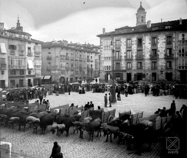 La Plaza de Bilbao en 1902