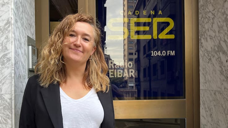 Maider Morras: "Algunos propietarios de pisos en Arrasate alquilan a estudiantes hasta las salas de estar"