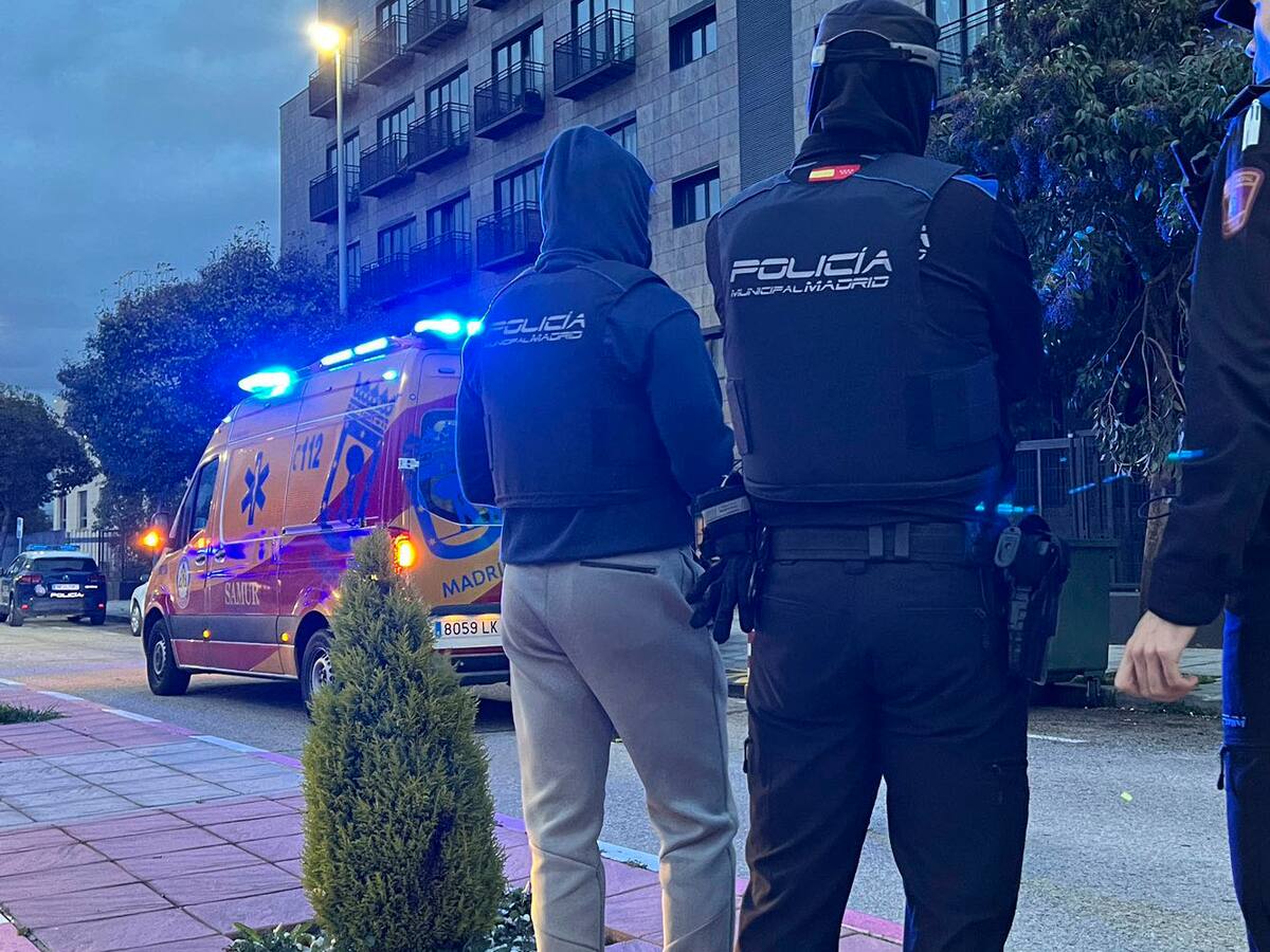 Matan a un hombre en un edificio de San Blas (Madrid) y detienen al presunto asesino