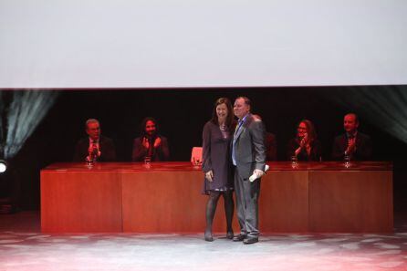 El historiador Santiago Colomar recogiendo el Premio