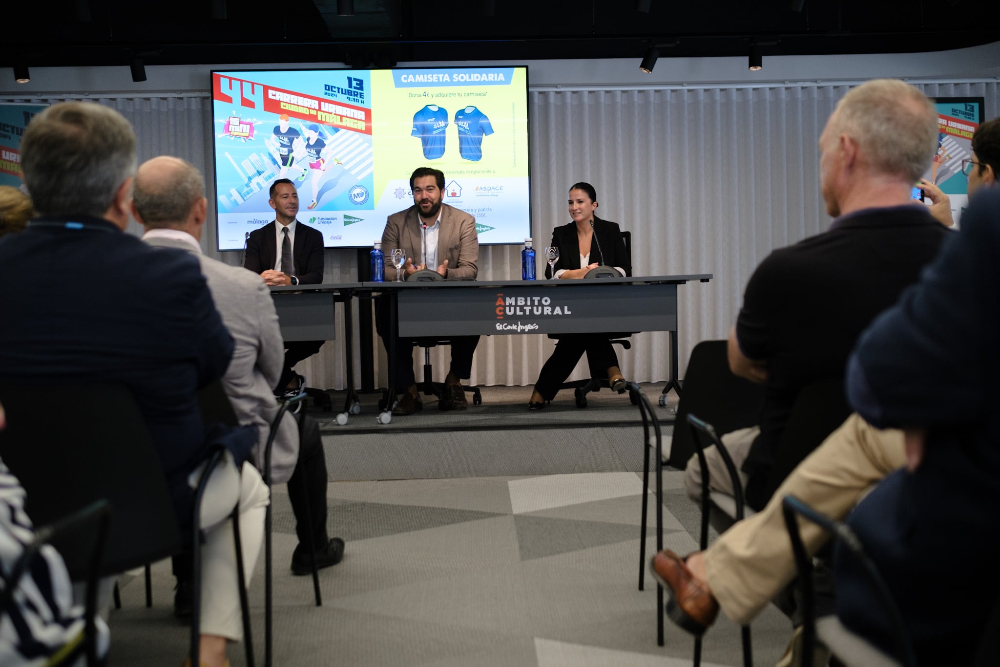 Imagen de la presentación de la carrera