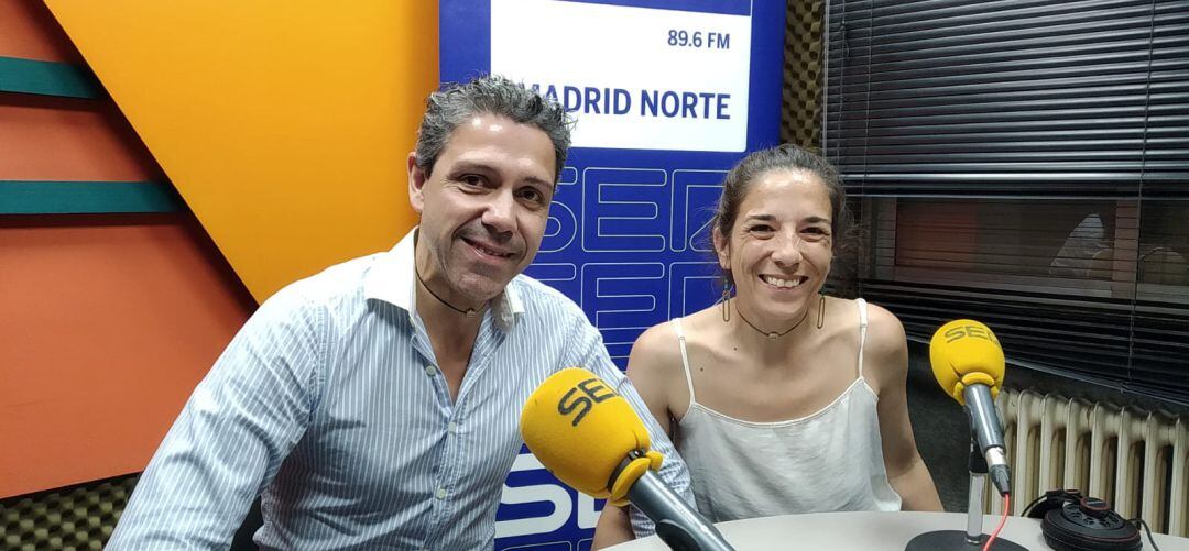 Raúl y Cristina en nuestros estudios