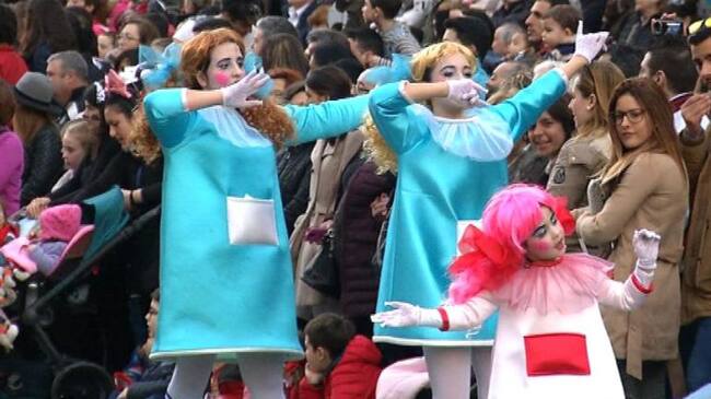Una de las comparasa que desfilaron en Carnaval de Vigo