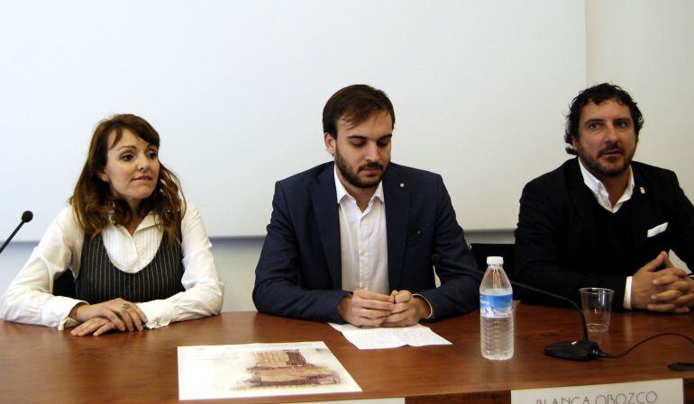 Blanca Orozco, Daniel Moreno, delegado territorial de Cultura y Fran Terán concejal del Ayto. Tarifa.