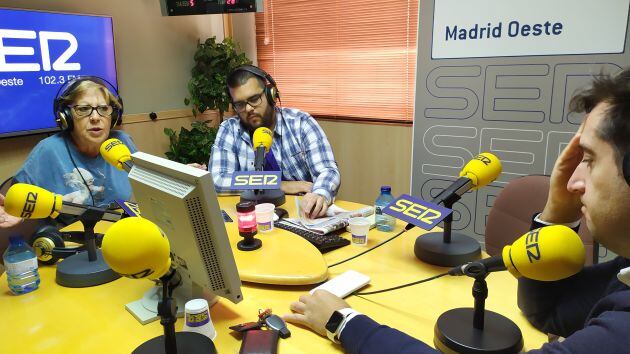 Tertulia de periodistas del 20-09-2019. Con Elisa Blanco (Periodista freelance,); Rubén Sánchez (Periodista de la Agencia EFE y Noticias para Municipios); y Gustavo Muñana (director de Móstoles Al Día).