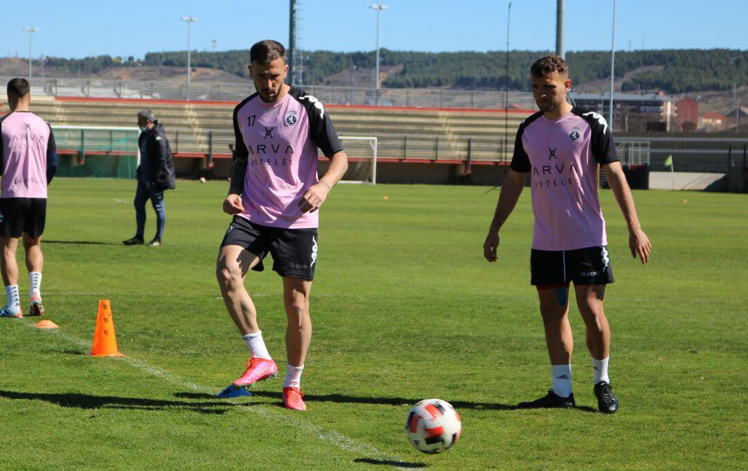 Dioni prepara su vuelta al once titular