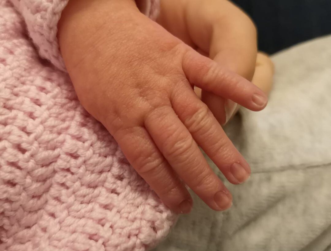 Nace el primer bebé inmunizado contra la COVID-19 en España.