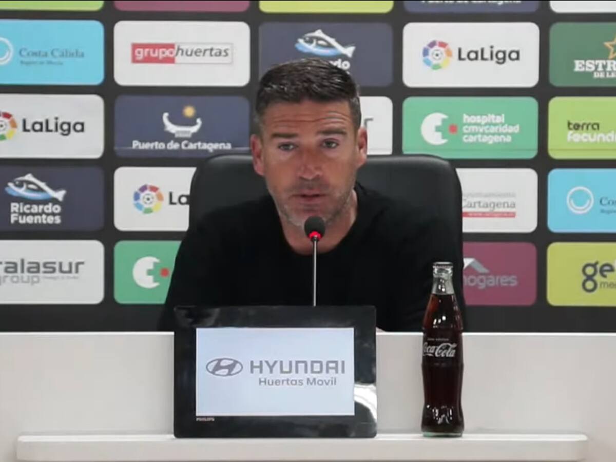 Carrión: "Tenemos varios jugadores que pueden jugar donde Álex Gallar"