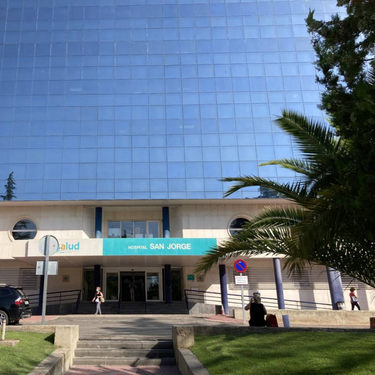 Indemnización de 107.000€ a una paciente por las secuelas por un olvido en una operación