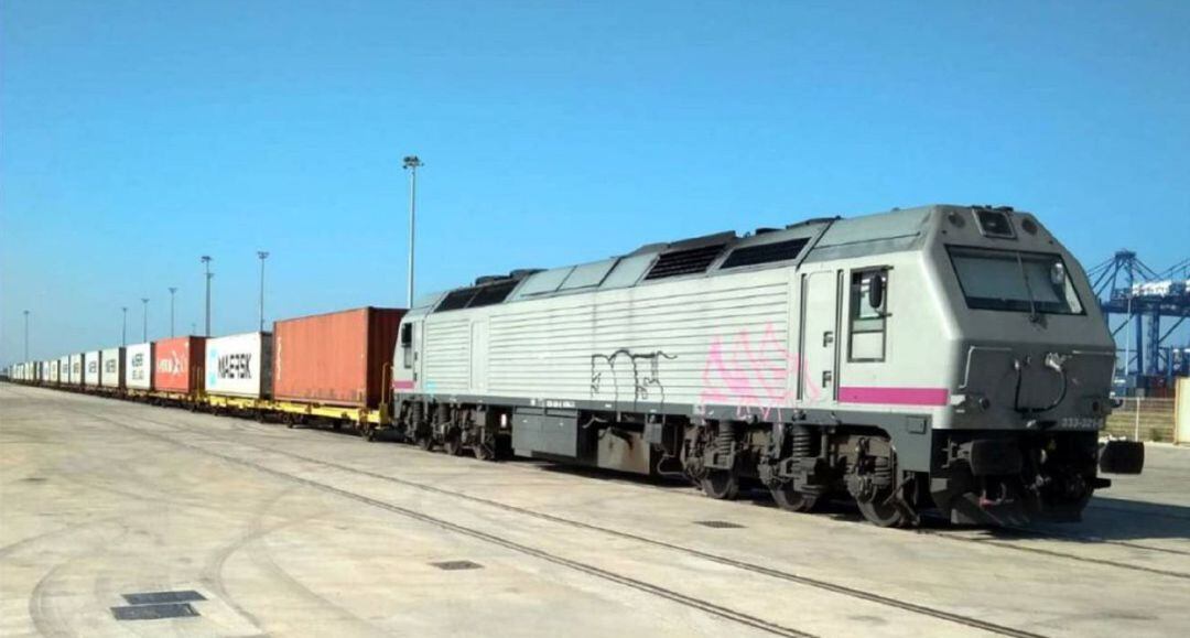 Terminal de contenedores del puerto de Algeciras.