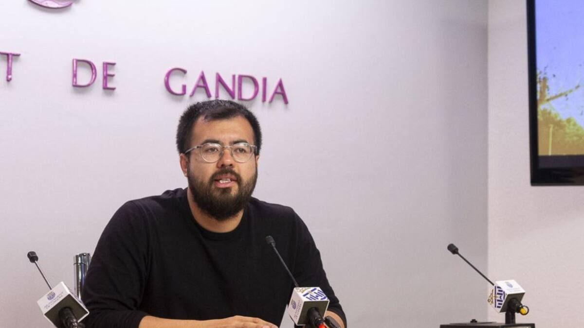 Nahuel González es el concejal de Promoción Lingüística de Gandia.