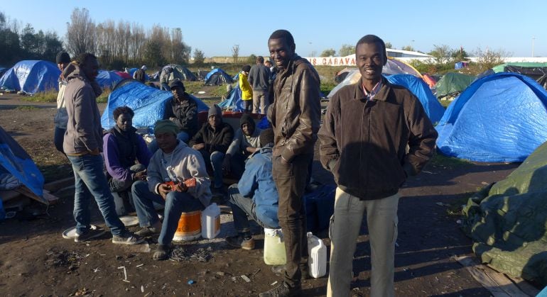 Refugiados sudaneses en Calais