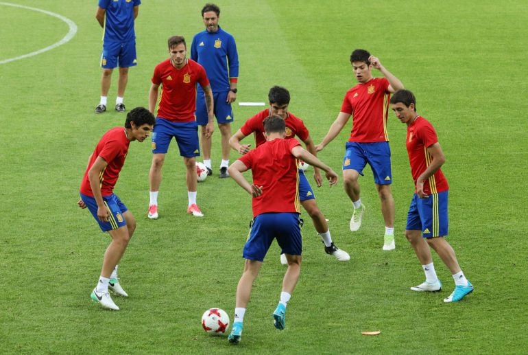 Un entrenamiento de la selección española sub-21