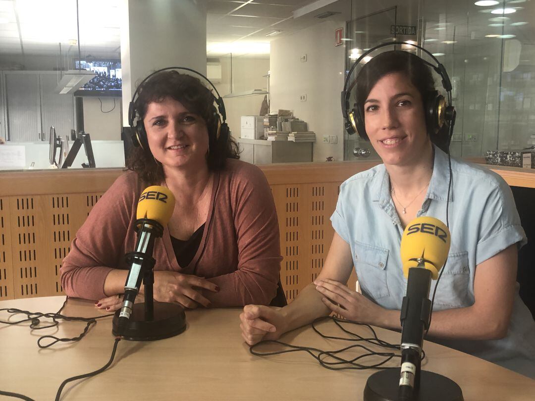 Rosa Álvarez i Gemma Clemene a l'estudi 1