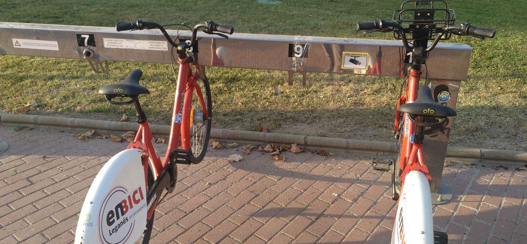 Dos de los vehículos del sistema &#039;En bici&#039;