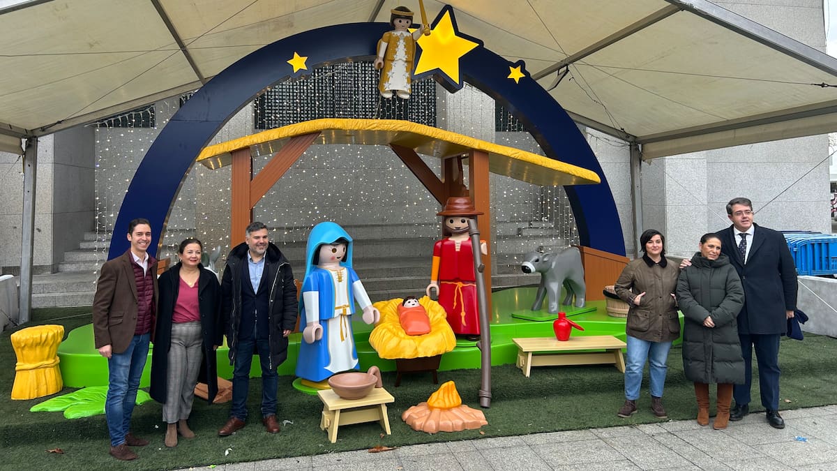 Leganés estrena su Navidad con un Belén gigante de Playmobil, ‘Papanoelada’ motera y campaña comercial