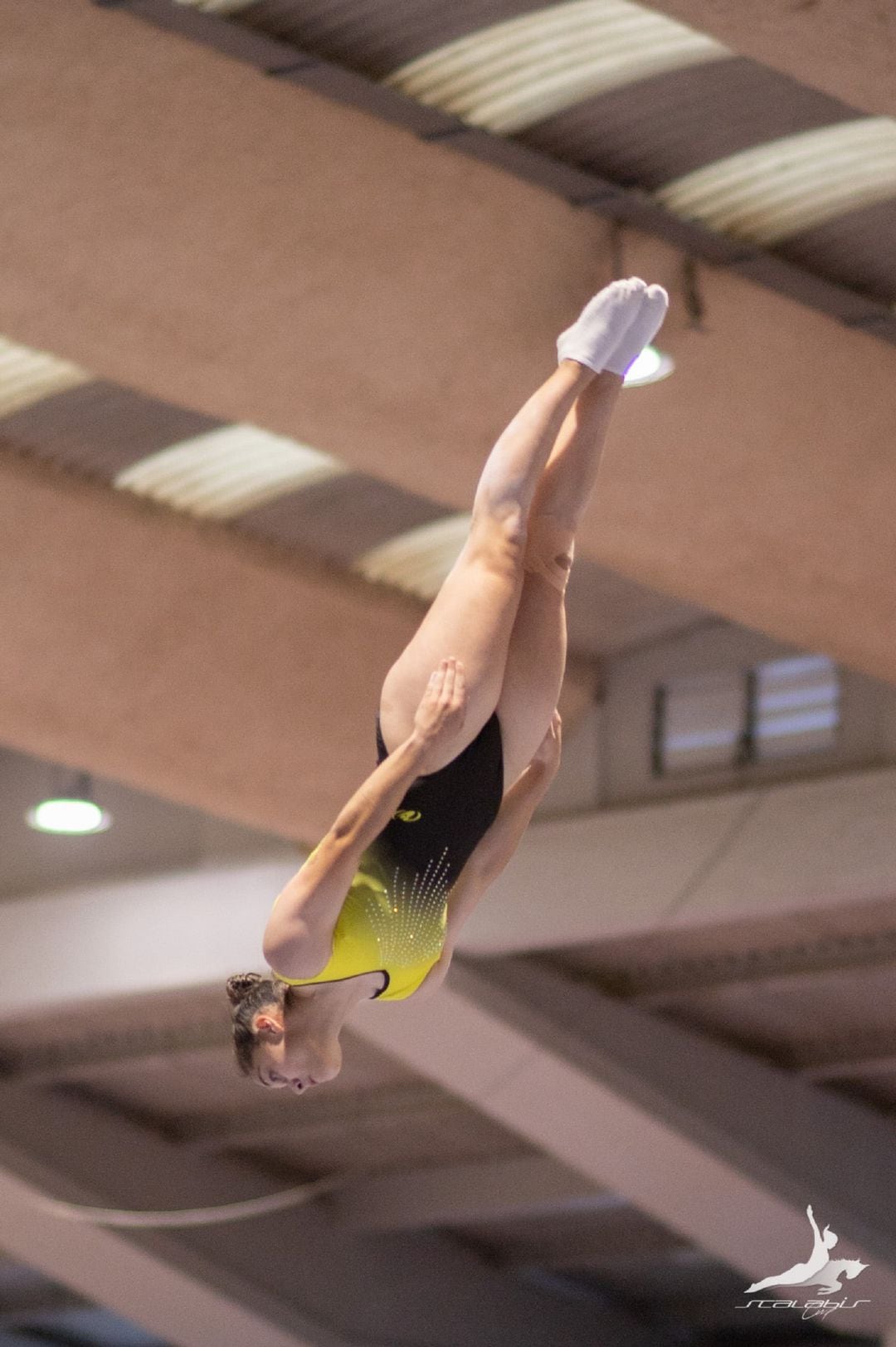 Tres gimnastas del Club Burgas Ourense en el campeonato del mundo de trampolín