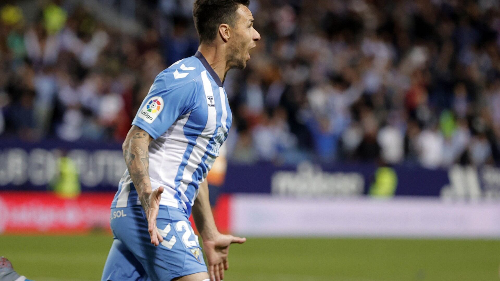 El delantero Rubén Castro, consiguió el primer gol de la victoria del Málaga ante el Leganés