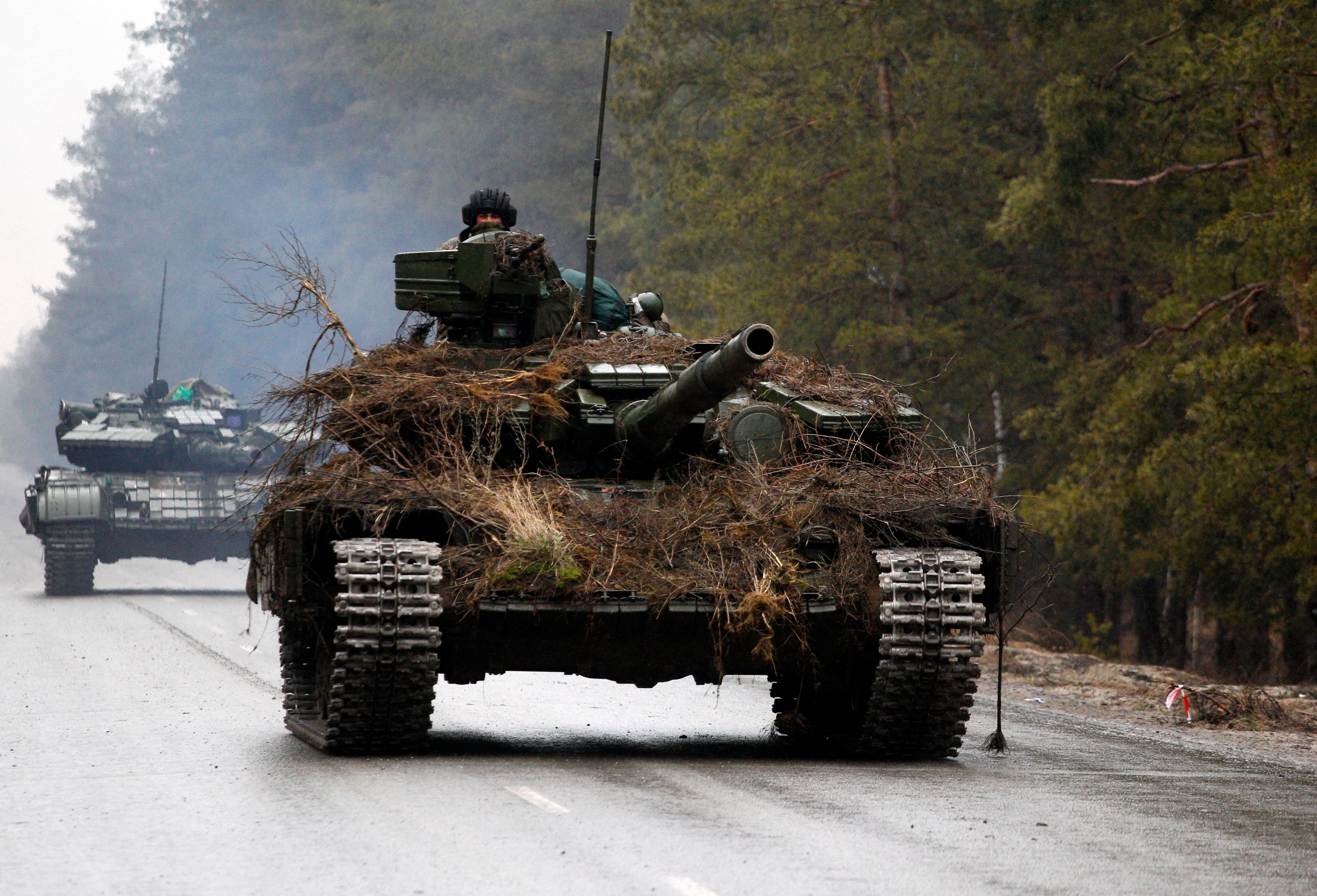 Un tanque ucraniano en la zona del Donbás