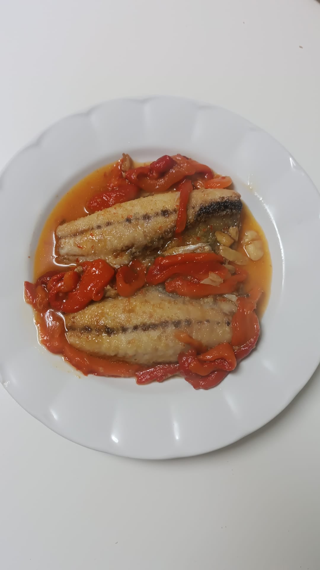 El verdel con pimientos de Maite Lorenzo