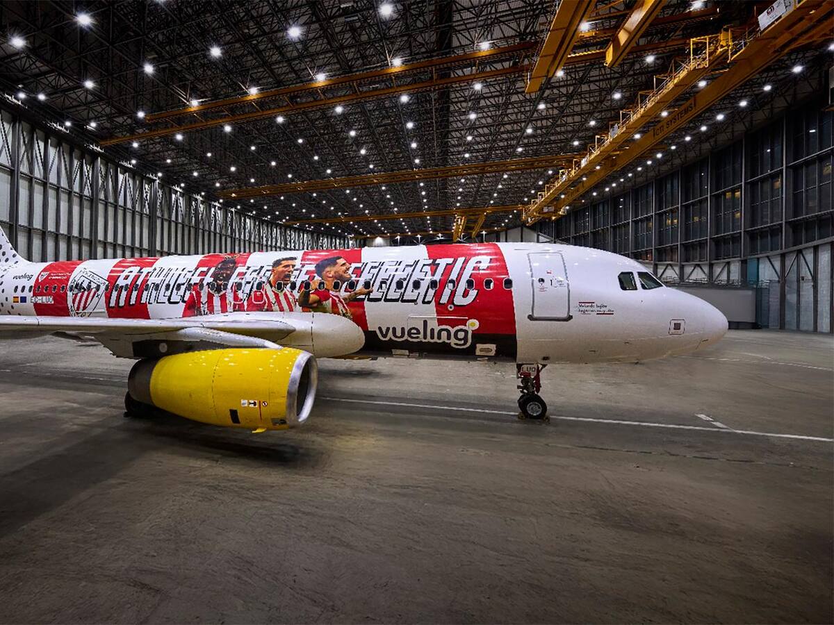 El Athletic sobrevolará Europa en su viaje de Champions a Bérgamo con un avión personalizado