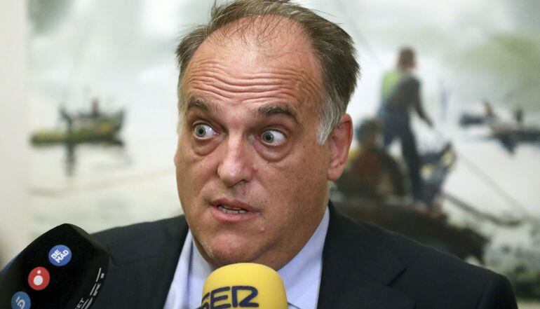 Javier Tebas atiende a los medios de comunicación