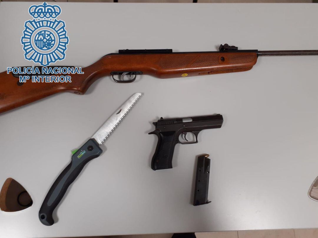 Armas incautadas en el domicilio de un presunto maltratador