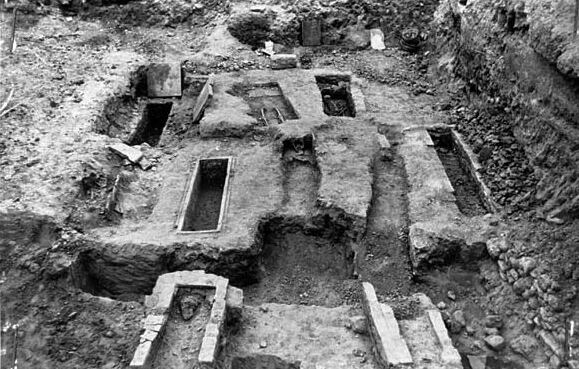 Excavación de la necrópolis de la Boatella. Años 40