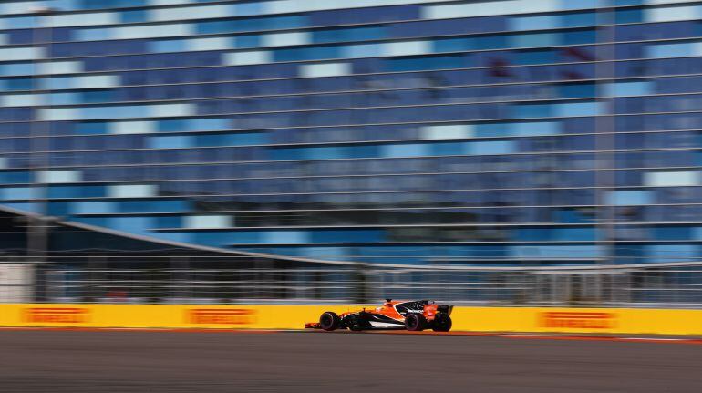 Fernando Alonso durante el GP de Rusia.