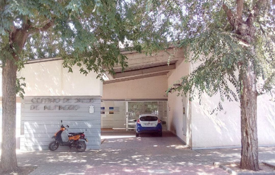Fachada del centro de salud de Almagro