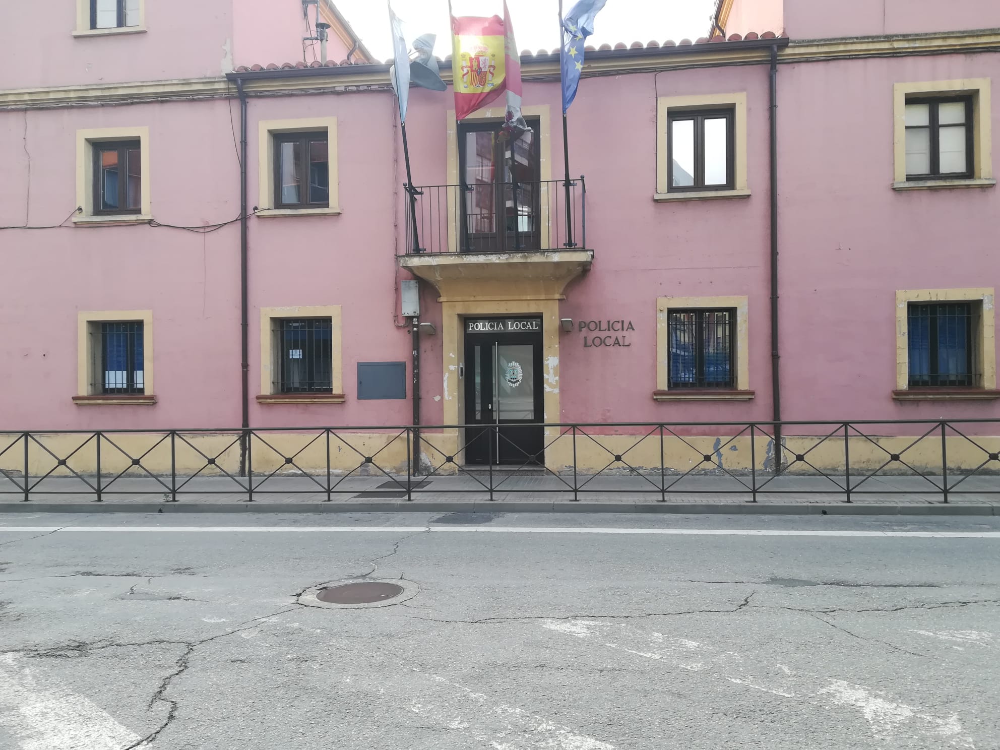 Este edificio se convertirá en un centro de recepción de visitantes