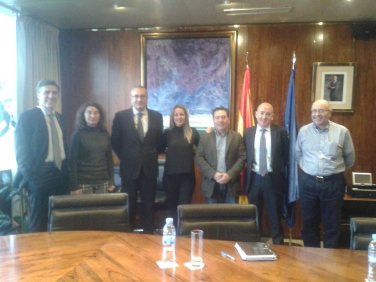 La Plataforma de Mujeres Estibadoras arranca un importante compromiso de Puertos del Estado