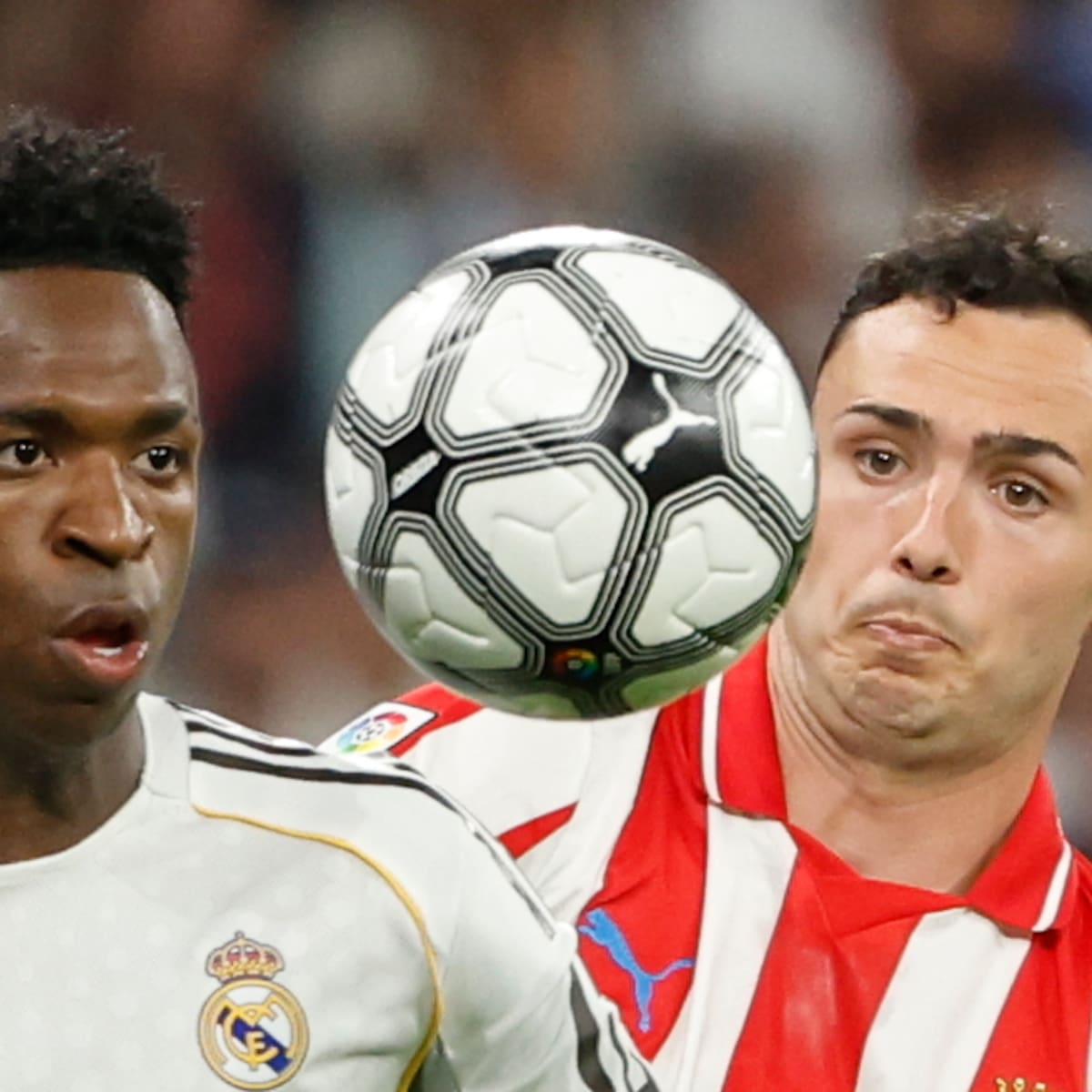 LaLiga estrena toque 'retro' a medias en el Bernabéu: marcadores, balón, equipaciones y más detalles con la ausencia del Real Madrid