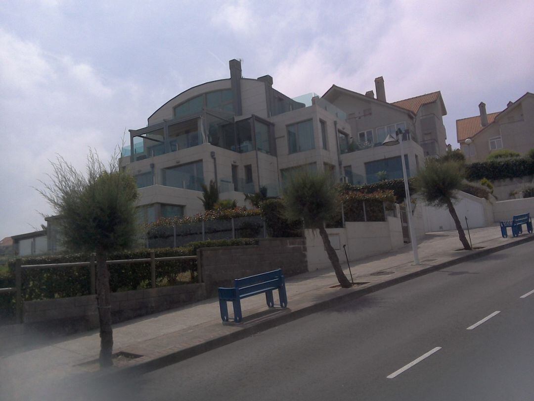 Calle Playa de Usil (Mogro)