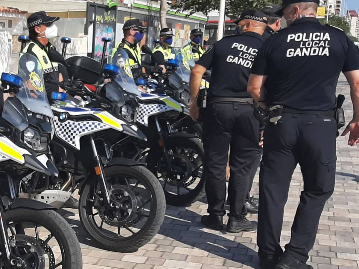 Tolerancia cero en la Fallas de Gandia para los que se salten el toque de queda