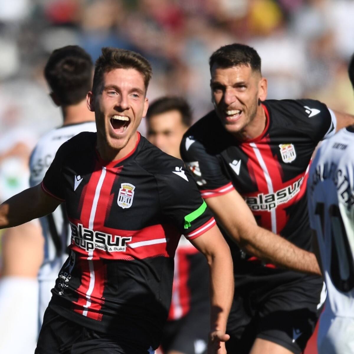 El FC Cartagena firma tablas en el Carlos Belmonte