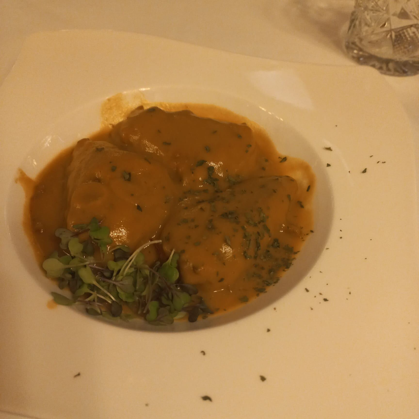 Pimientos rellenos de txangurro del Belaustegi de Elgoibar