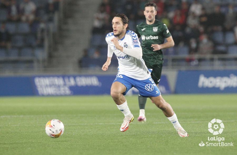 Álex Corredera, en una acción del partido frente al Leganés.