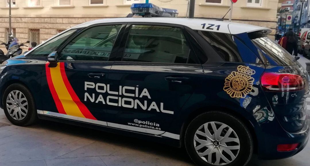 Un coche patrulla de la Policía Nacional.