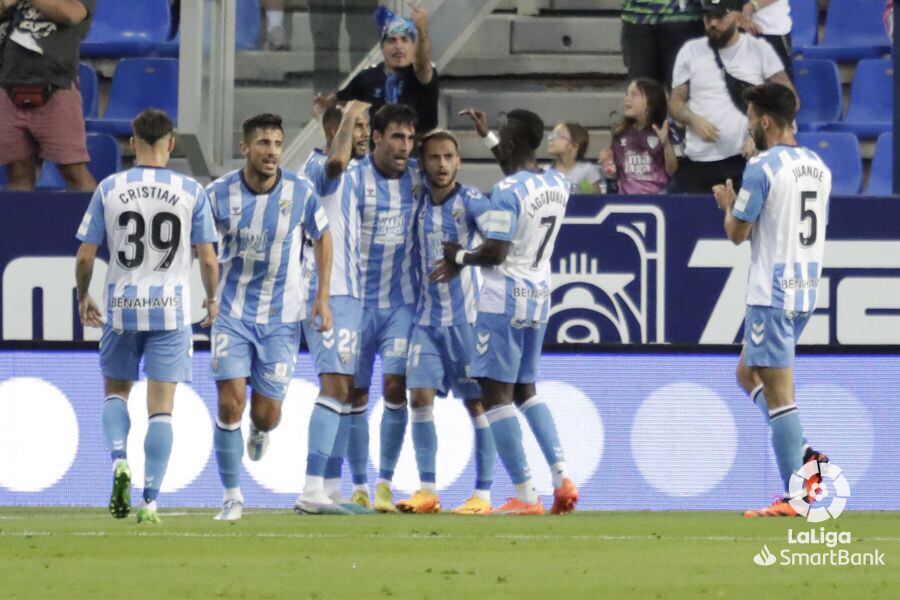 El defensa del Málaga Alberto Escassi, autor del primer gol ante el Mirandés