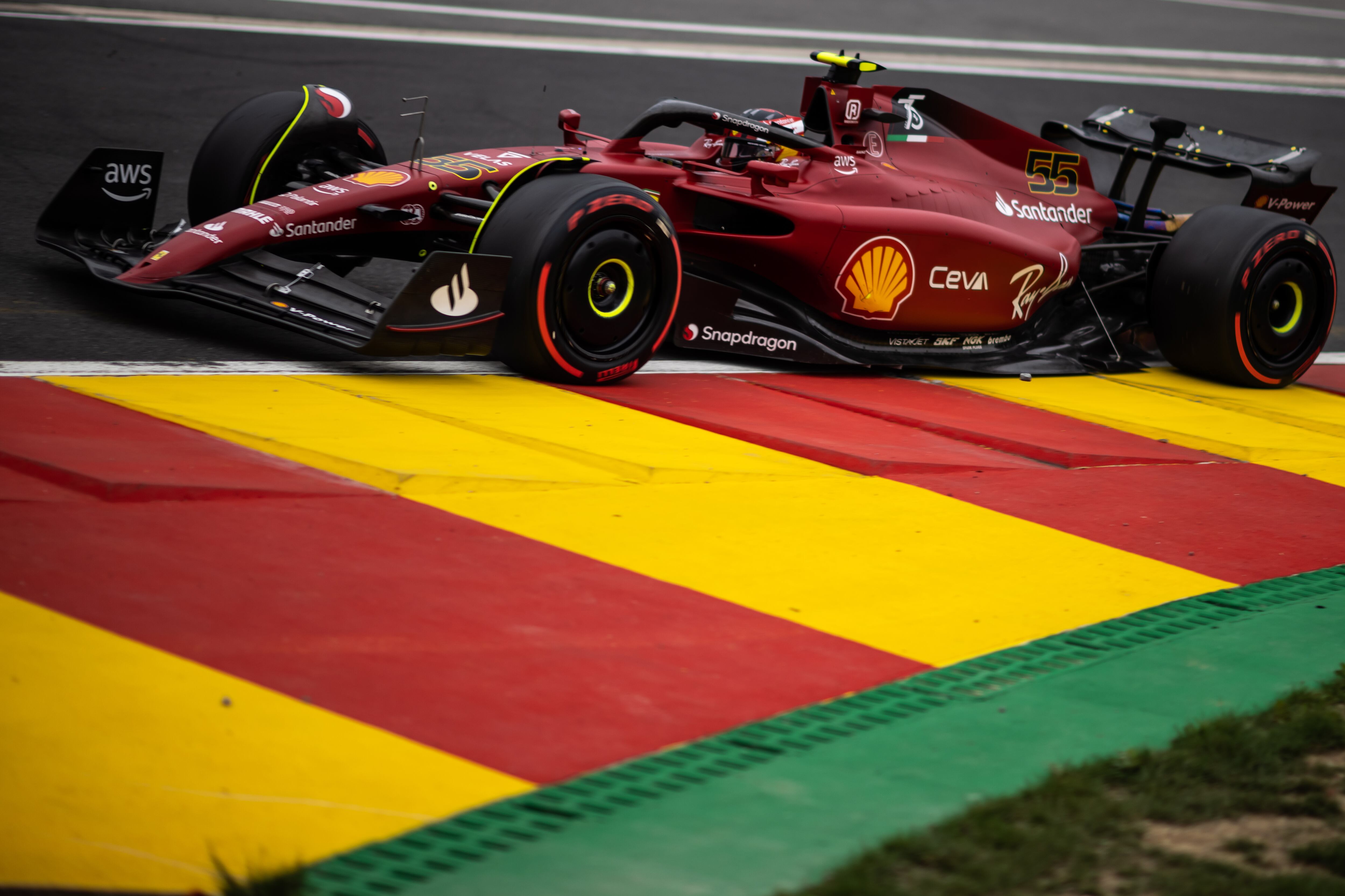 Carlos Sainz durante la clasificación en el GP de Bélgica (Fórmula Uno, Bélgica) EFE/EPA/CHRISTIAN BRUNA