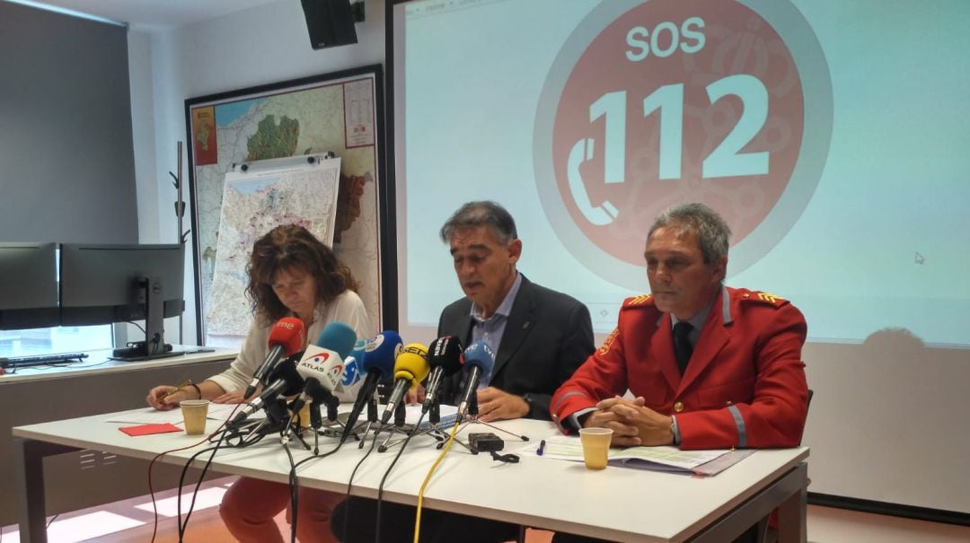 Rueda de prensa para informar sobre la aplicación de los protocolos de atención del 112  en los sucesos de Cáseda 