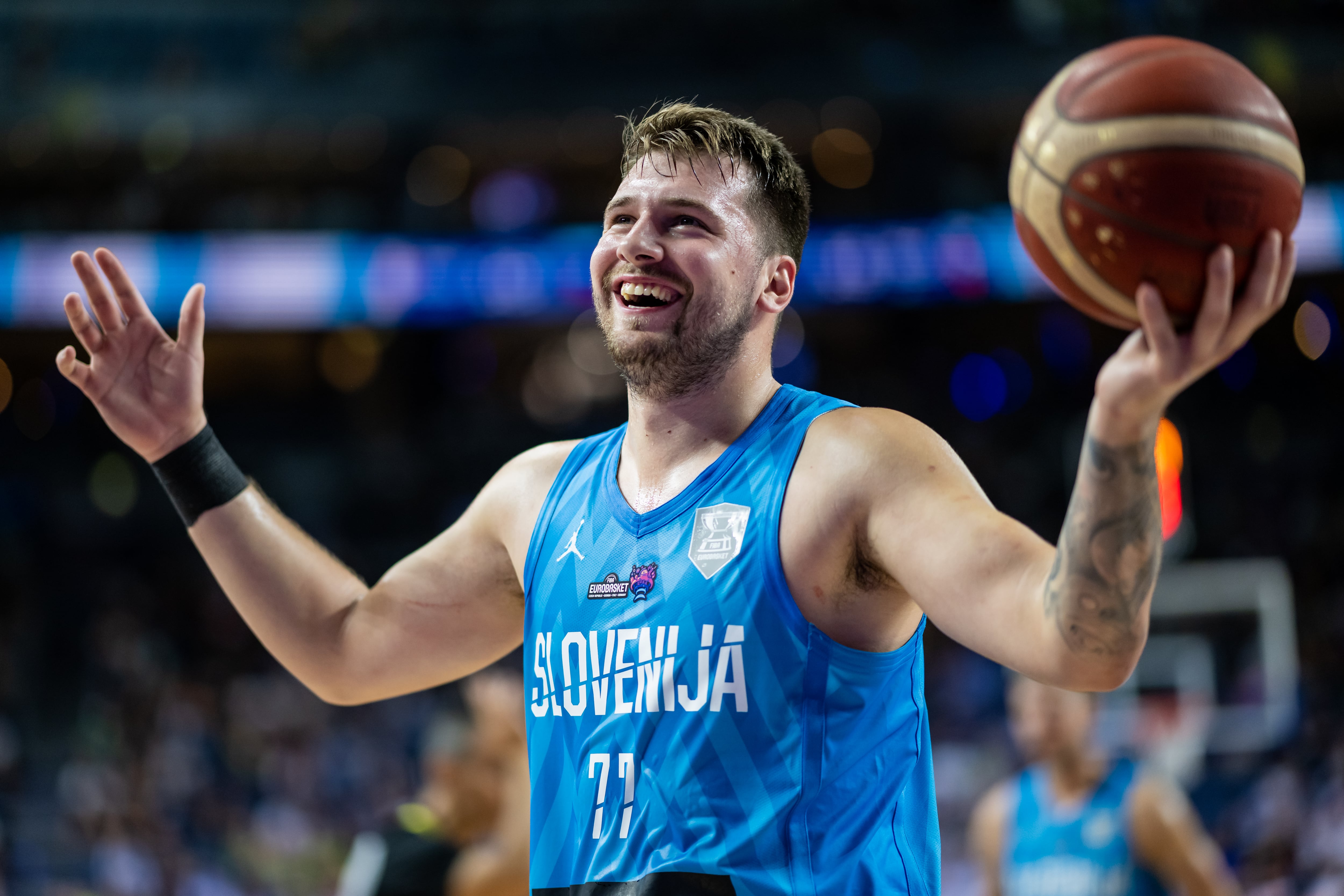 Doncic celebra durante el Francia-Eslovenia.