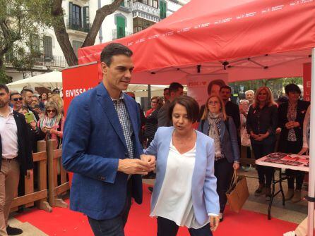 Pedro Sánchez y Sofía Hernanz