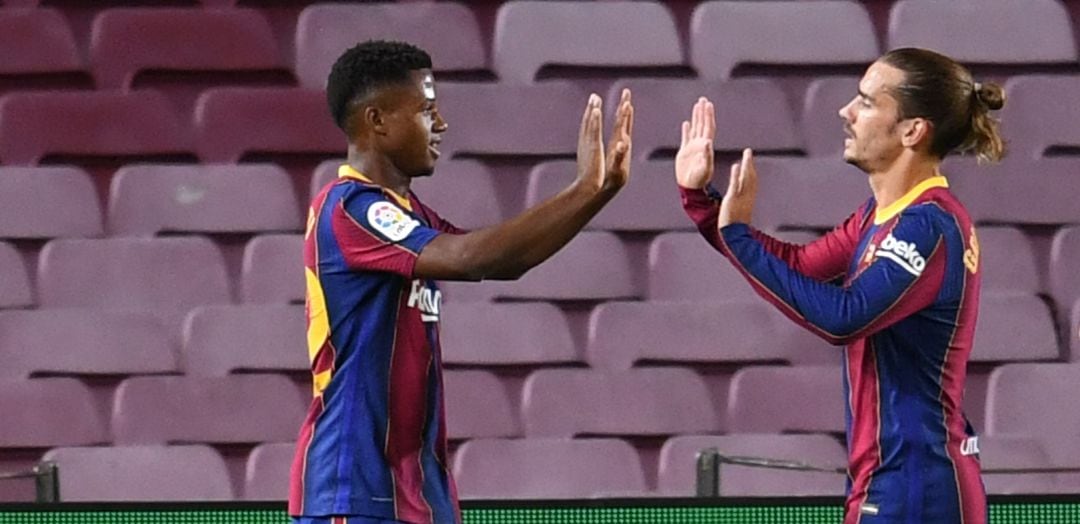 Ansu Fati y Griezmann, durante un partido de la presente temporada